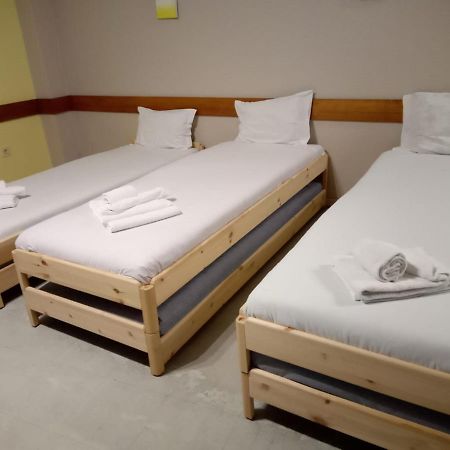 City Drops Hostel Batalhaprivate Room Porto Bagian luar foto
