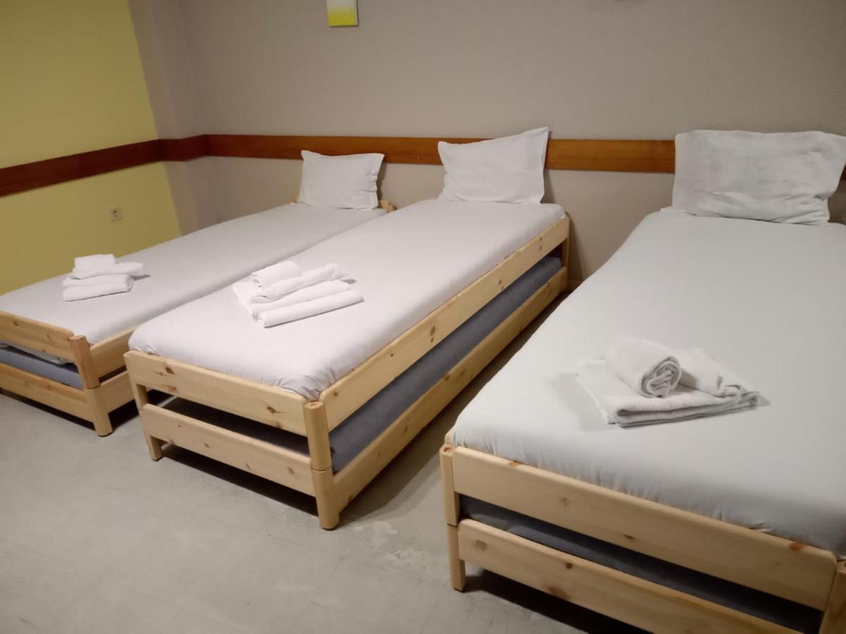 City Drops Hostel Batalhaprivate Room Porto Bagian luar foto