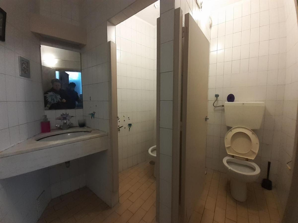 City Drops Hostel Batalhaprivate Room Porto Bagian luar foto