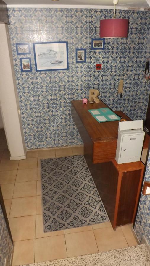 City Drops Hostel Batalhaprivate Room Porto Bagian luar foto